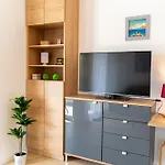 Duo Lipa By Belmont Realty * Задар