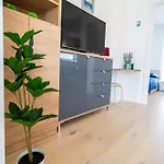Апартаменты Duo Lipa By Belmont Realty